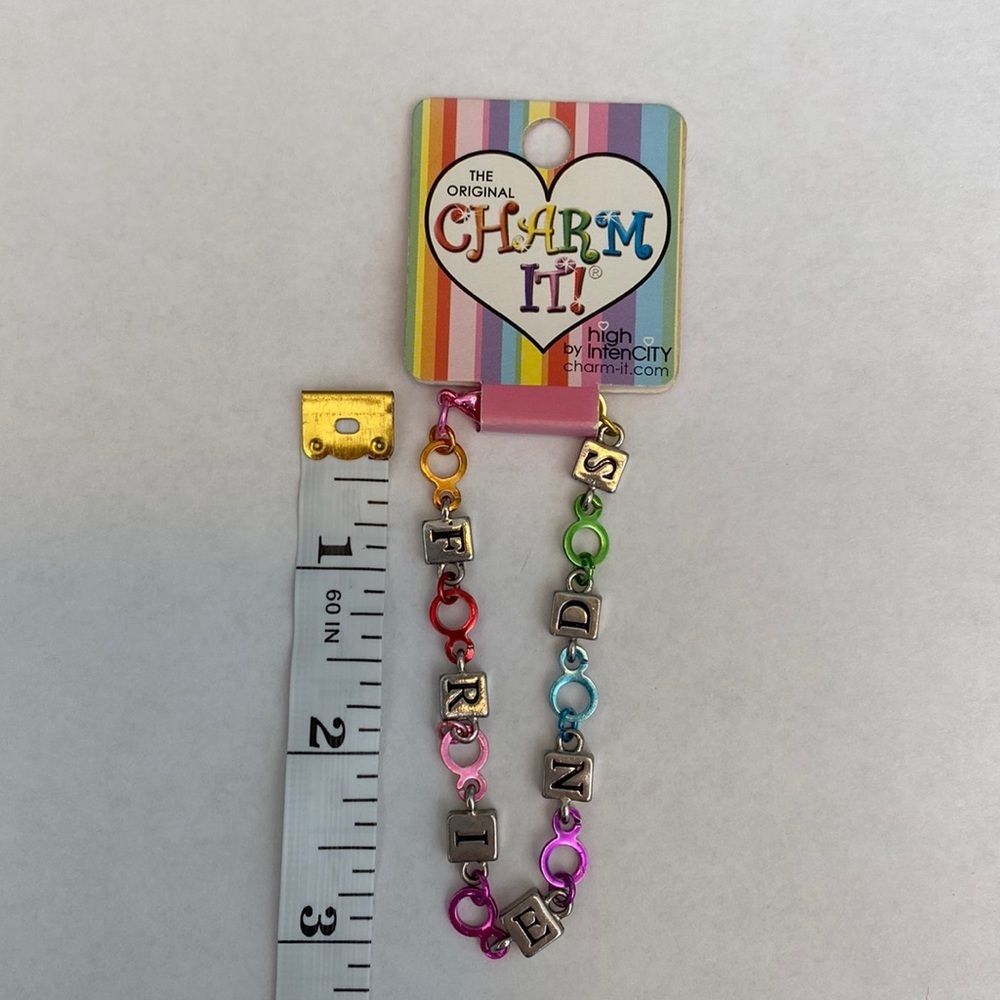 NEW Charm IT! High IntenCITY Kids Teen Tween Colorful Friends Charm Bracelet